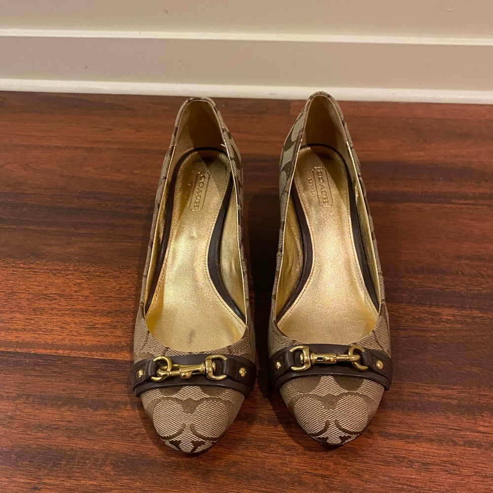 COACH wedges - Great condition - 7.5B